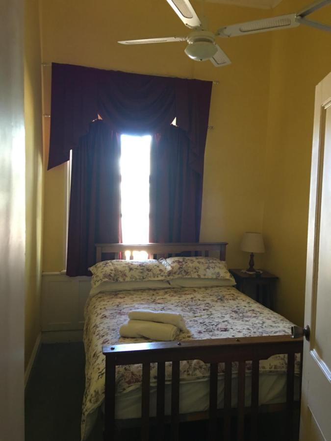 Wirrabara Hotel Экстерьер фото